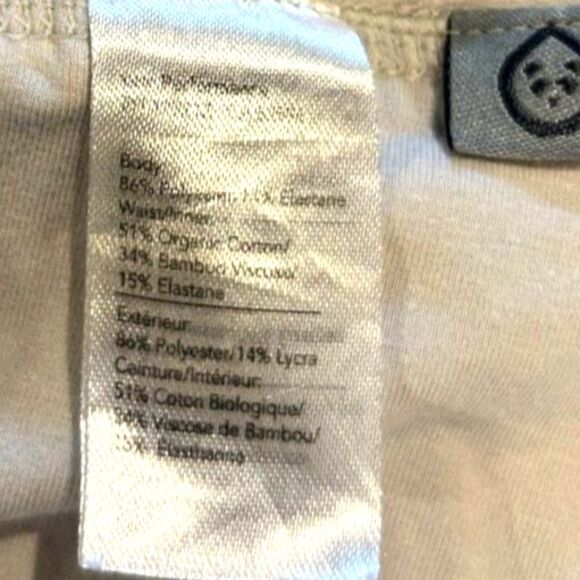 Tasc Performance Skort in Gray/Blue Brushstroke Pattern - Size Medium - Picture 3 of 4